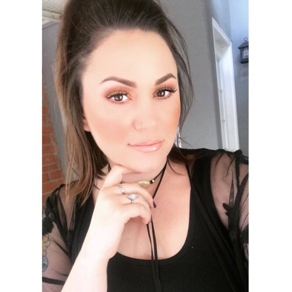 Meet your Posher, Becca